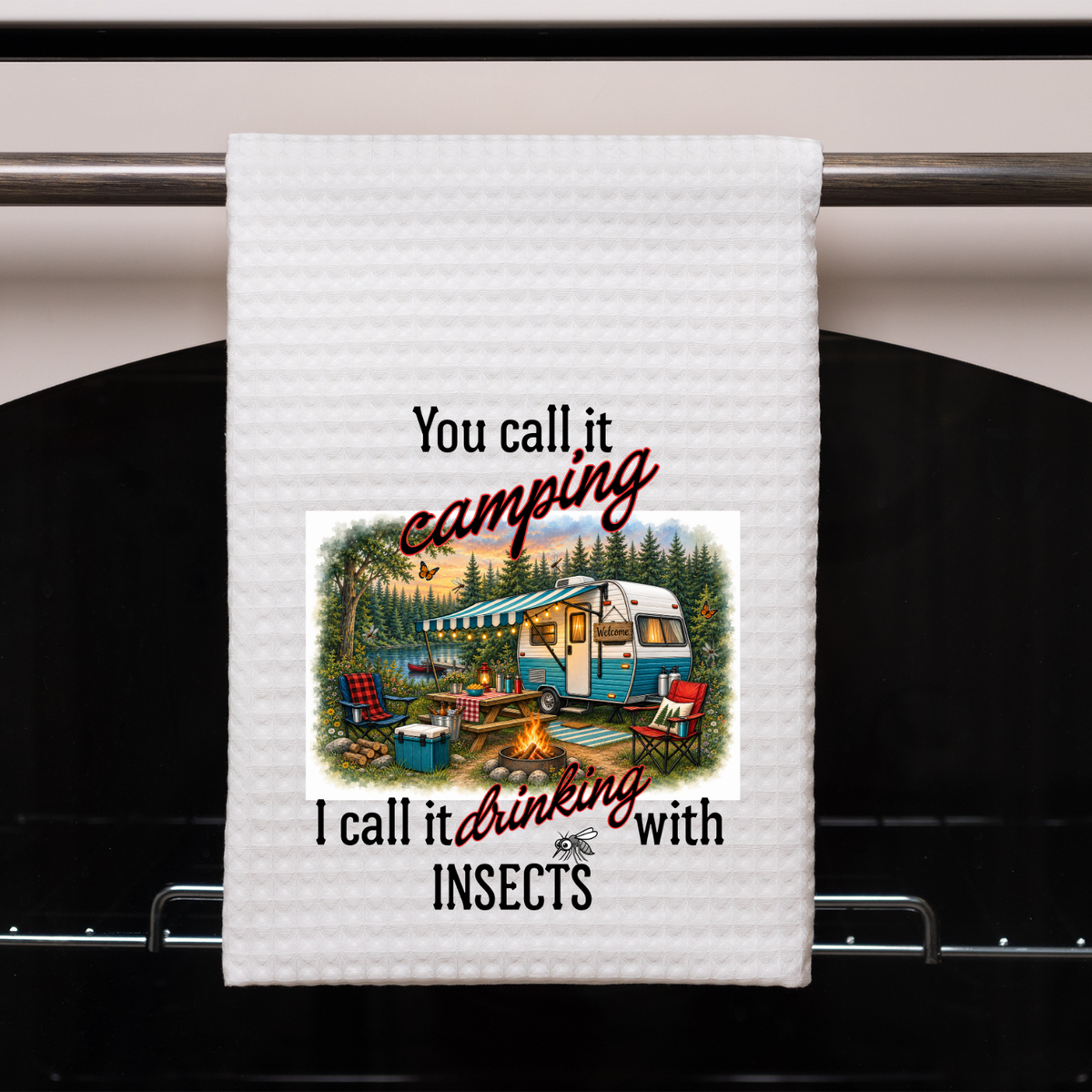 CAMPING - DRINKING WITH INSECTS